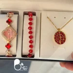 خرید ساعت ون کلیف قرمز با نیمست دانه انار استیل رنگ ثابت و دستبند ویژه یلدا