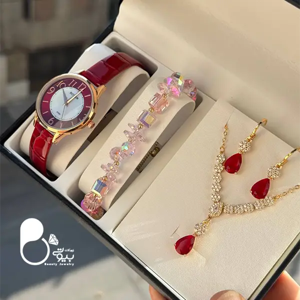 قیمت و خرید بهترین هدیه برای خانم در یلدا ست جواهری یلدایی بیوتی قیمت و خرید بهترین هدیه برای خانم در یلدا ست جواهری یلدایی بیوتی