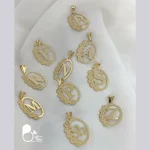 گردنبند با حروف انگلیسی