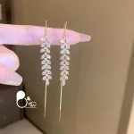 قیمت و خرید گوشواره گندمی جواهری نگین دار💎قفل بخیه ای، نگین دار، کپی طلا