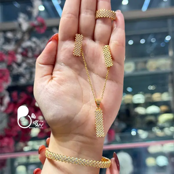 سرویس پرنسس میکرو ترک💎کپی طلا نگین میکرو، ظریف و فوق لاکچر سرویس پرنسس میکرو ترک💎کپی طلا نگین میکرو، ظریف و فوق لاکچر