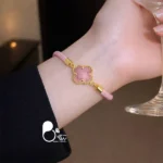 دستبند ون کلیف کریستالی زنانه💎 سبز، صورتی، قرمز | قفل کرواتی فری‌سایز
