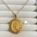 گردنبند مریمی با طرح گل با تخفیف💎بدل رنگ ثابت کپی طلا