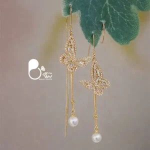 گوشواره پروانه مرواریدی بدل کپی طلا رنگ ثابت