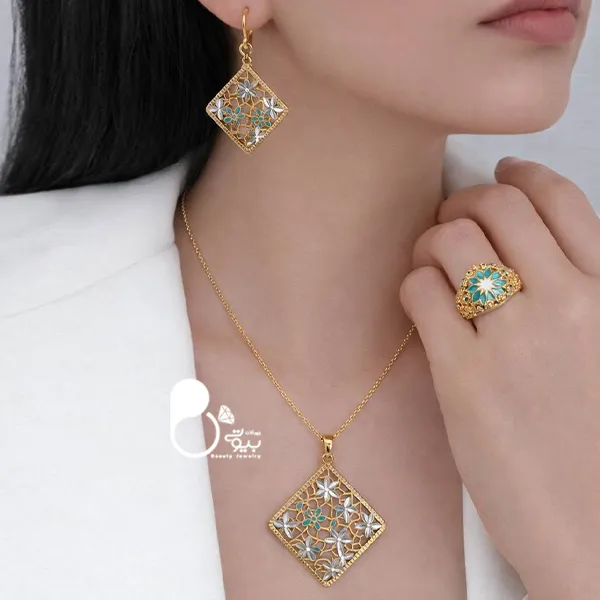 ست کامل میناکاری طلایی با تخفیف | طرح لوزی و دایره | کپی طلا ست کامل میناکاری طلایی با تخفیف | طرح لوزی و دایره | کپی طلا