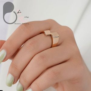 انگشتر ژوپینگ کیو مکس همین حالا با تخفیف خرید کن و با ارسال فوری دریافت کن💎فروشگاه زیورآلات بیوتی، بزرگترین عرضه کننده بدلیجات و اکسسوری در ایران