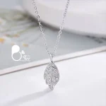 قیمت و خرید خرید گردنبند نگینی در تخفیف بلک فرایدی