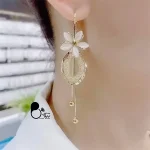 گوشواره کریستالی فلاور 💎فروشگاه زیورآلات بیوتی