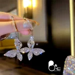 خرید آنلاین گوشواره نگین دار پروانه ای کپی طلا از زیورآلات بیوتی