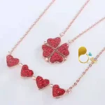 خرید گردنبند دو رو قلب مگنتی با تخفیف بلک فرایدی