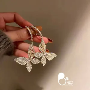 گوشواره پروانه نگین باگت💎فروشگاه زیورآلات بیوتی