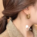 گوشواره مرلین نگین جواهری 💎استیل روکش طلا وارداتی