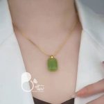 گردنبند مهتاب سبز 💎فروشگاه زیورآلات بیوتی