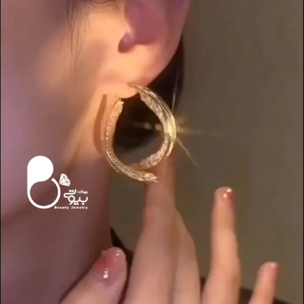 گوشواره کریستالی اصلی💎فروشگاه زیورآلات بیوتی گوشواره کریستالی اصلی💎فروشگاه زیورآلات بیوتی