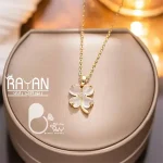 گردنبند شبدر صدفی💎فروشگاه زیورآلات بیوتی