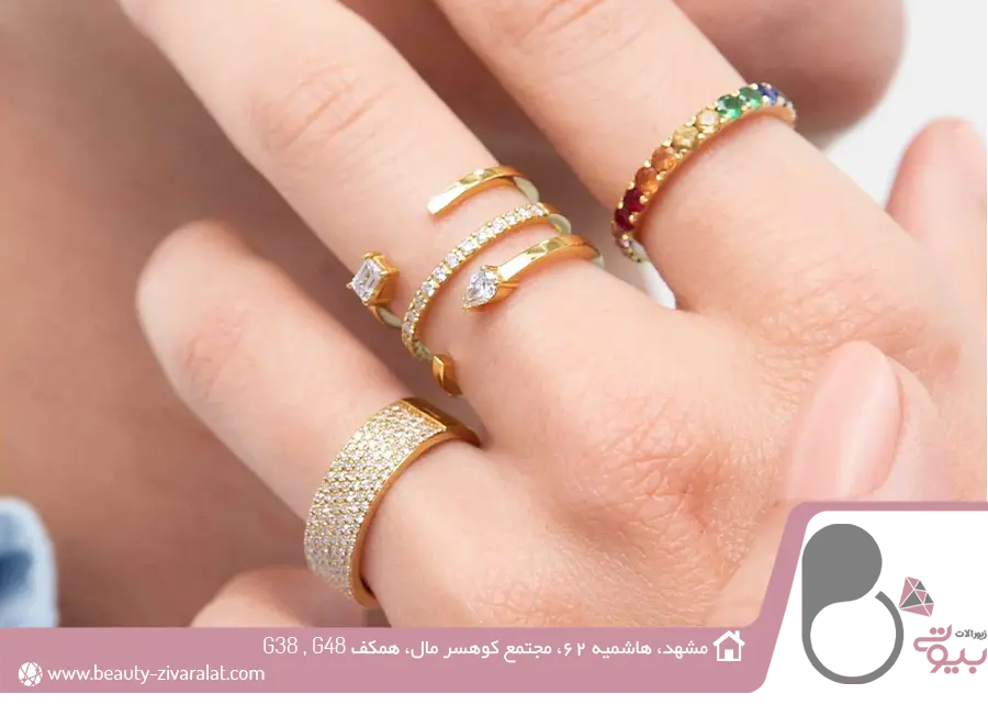 زیورآلات ضروری زنانه | ۱۰ مدل زیورآلات که هر خانمی باید داشته باشد