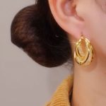 گوشواره کریستالی پیچ پیچی - Image 4