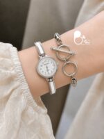 ست ساعت طرح سرامیکی مینیمال نقره‌ای - Image 2