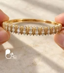 دستبند زنانه ژوپینگ نگین دار مدل ساناز