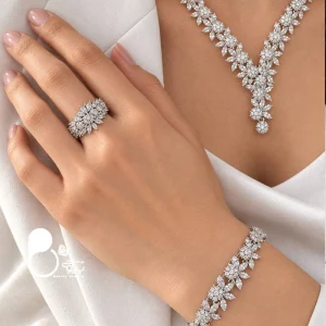 سرویس جواهری عروس طرح آوان