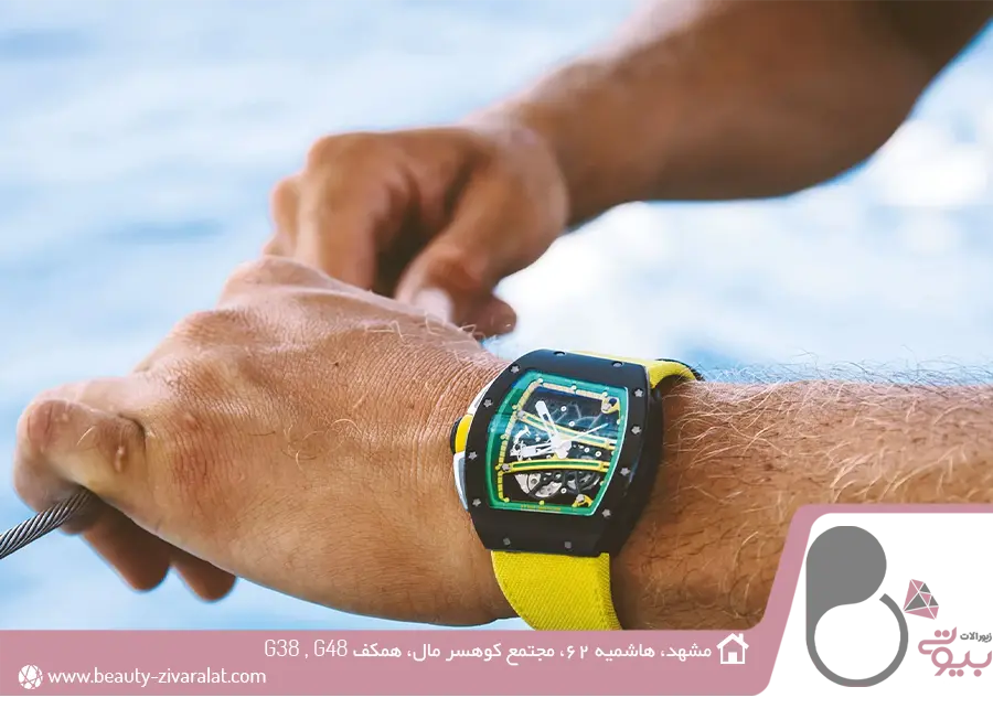 چگونه در مسافرت زیورآلات مناسب برای مسافرت بپوشیم؟