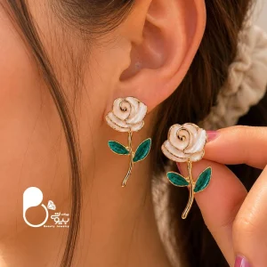 گوشواره زنانه گل رز سفید تابستونی
